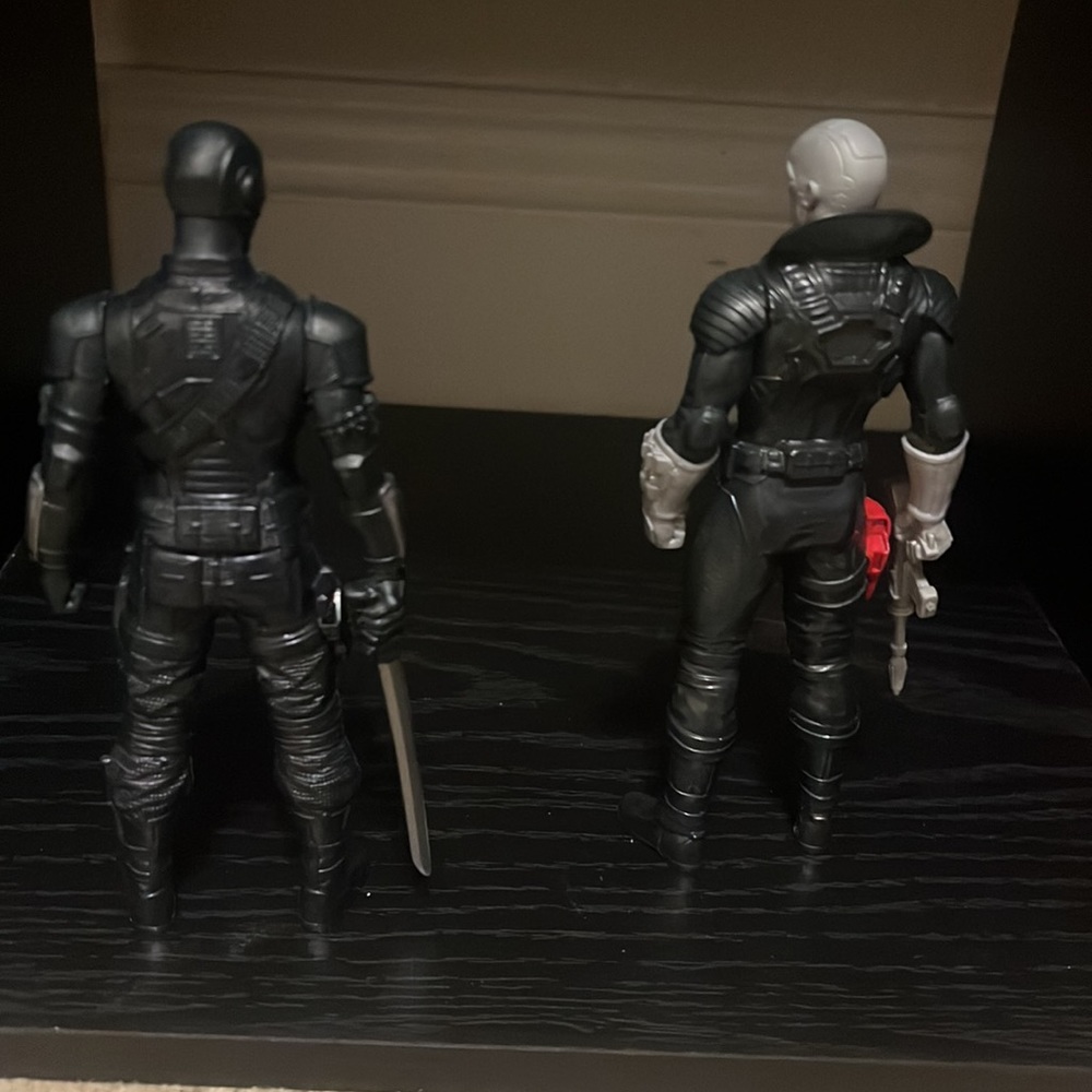 Two Action Figures - Picture 2 of 2